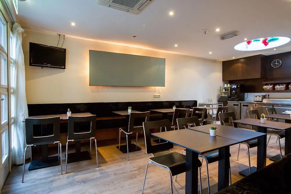 Dutch Design Hotel Vondelpark Amsterdam